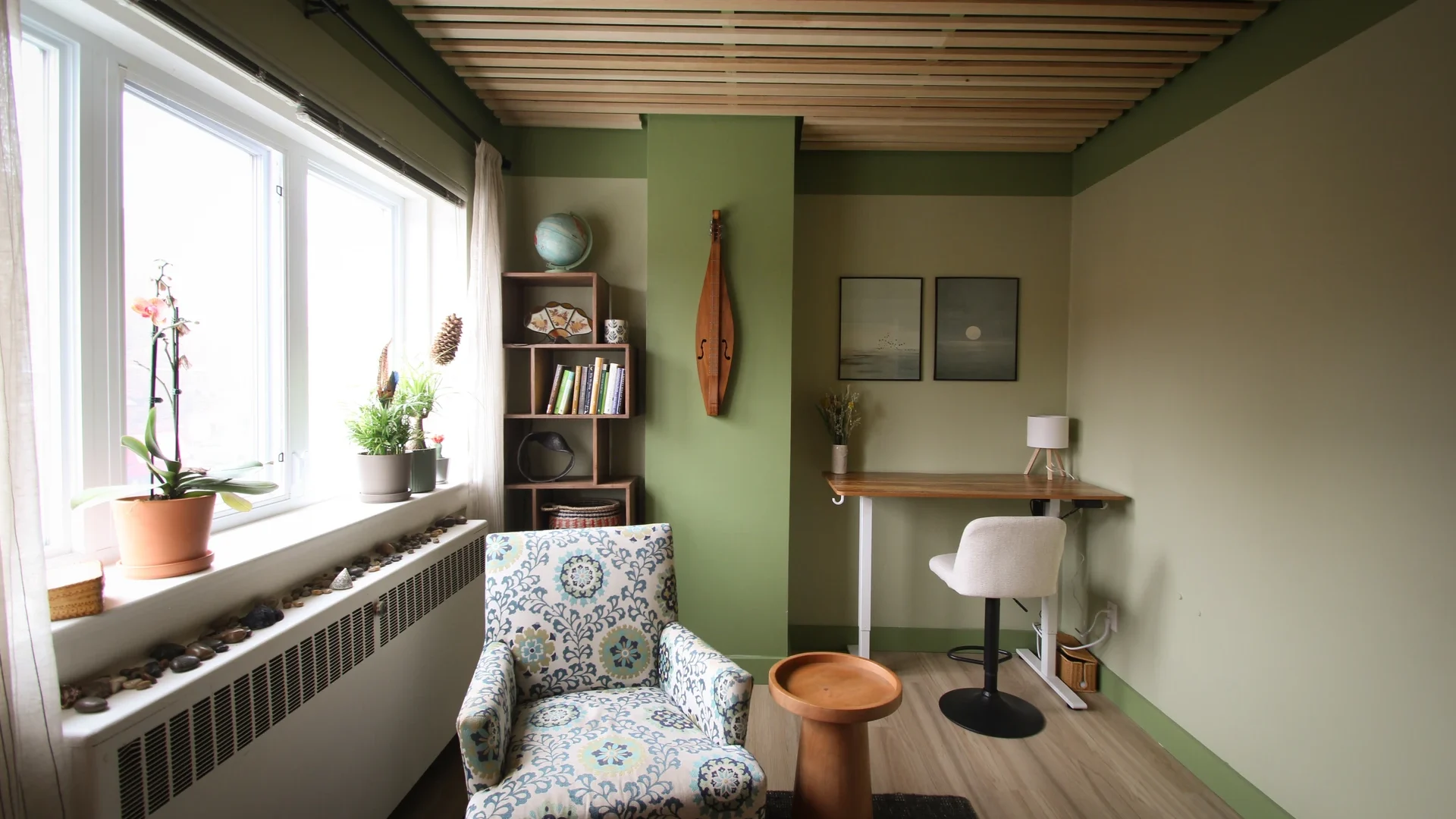 The calm, plant-filled studio at Mindloom Collective on Second Avenue